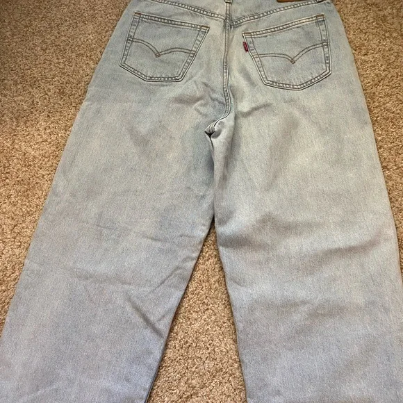 Levi’s Balloon Leg Jeans - Picture 4 of 6